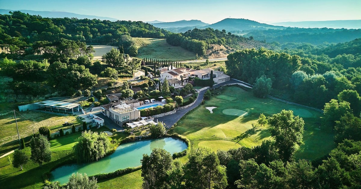 Hôtel spa Alpes-de-Haute-Provence : la fraîcheur en août