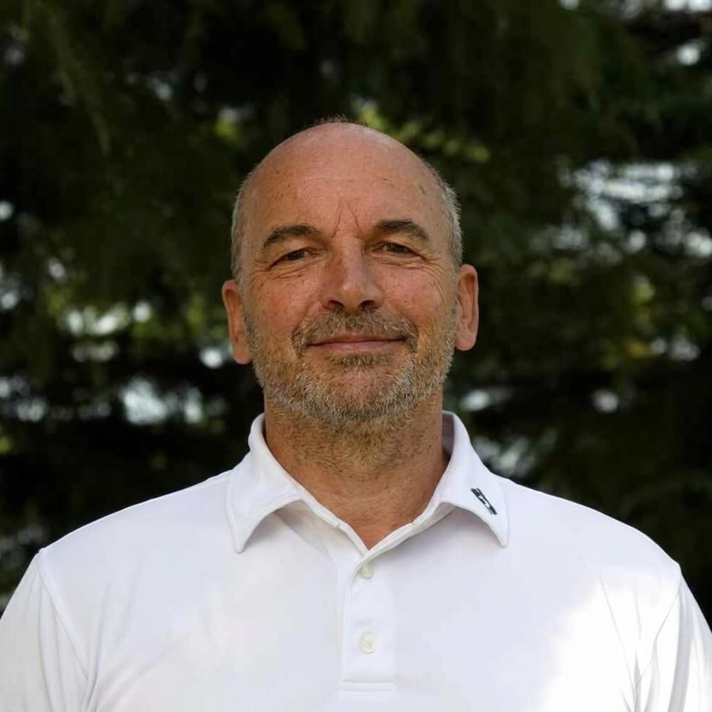 Francis Thomas, moniteur de golf diplômé d’État, professeur de l’école de golf junior