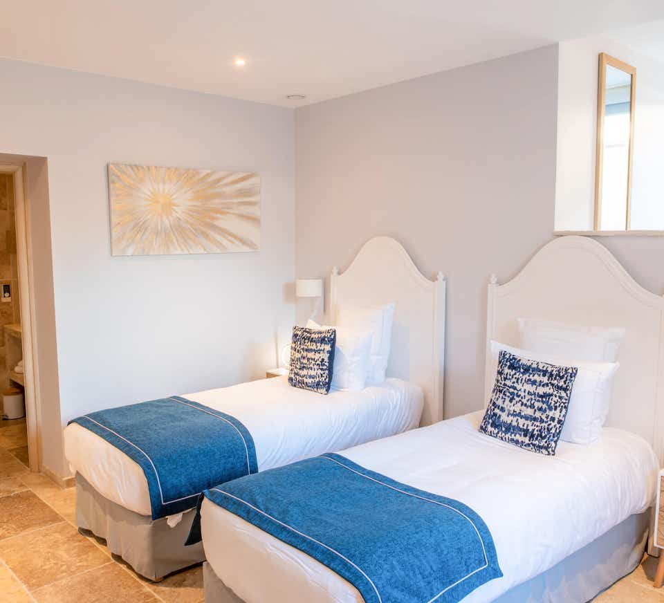 Chambres Domaine Ribiera.  Luxe, Calme, détente en Provence