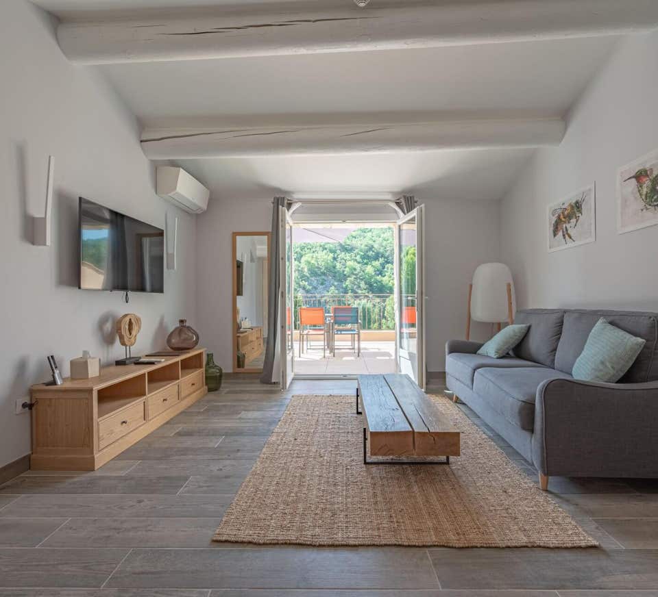 Chambres Domaine Ribiera.  Luxe, Calme, détente en Provence